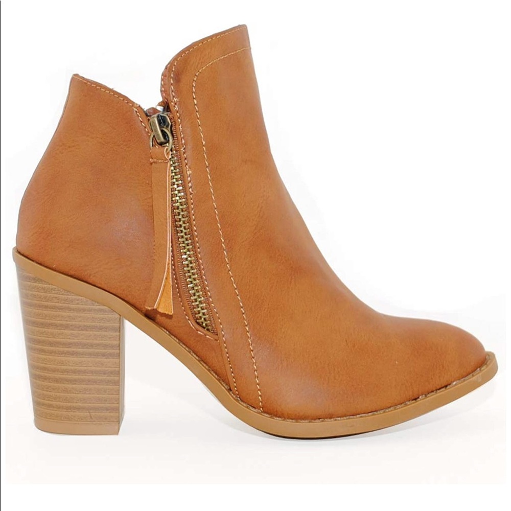 TrendsUp Collection Booties - Picture 2 of 9